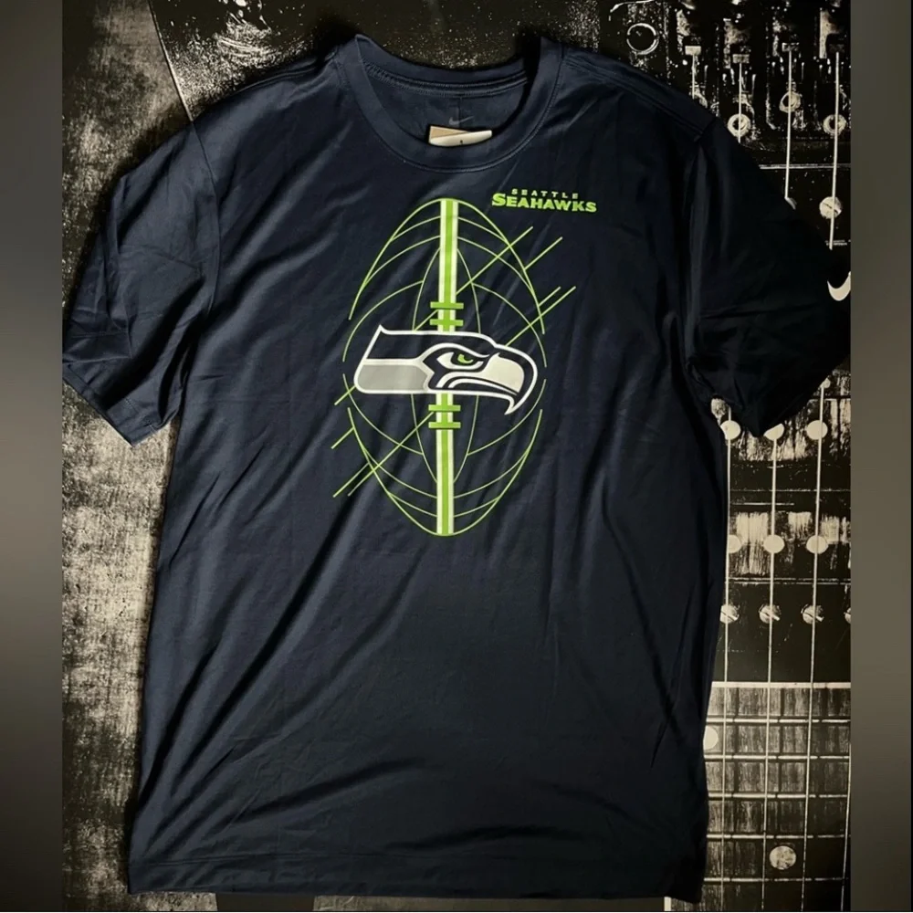 NWT Nike Seahawks Tee